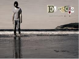 UN VIAJE NADA LOGICO -LIBRO CD + DVD-