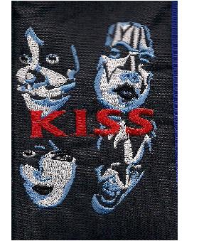 CARTERA KISS 4 CARAS + CADENA